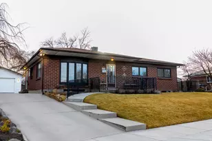 669 W Auburn Dr S, Salt Lake City, UT 84123 - Photo 2