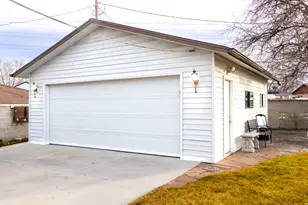 669 W Auburn Dr S, Salt Lake City, UT 84123 - Photo 20