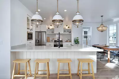 7668 S Clipper Hill Rd W #307, West Jordan, UT 84081 - Photo 6