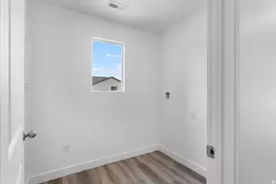 1923 S Cyclone Dr, Washington, UT 84780 - Photo 18