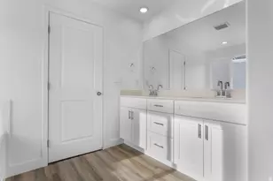 1923 S Cyclone Dr, Washington, UT 84780 - Photo 24