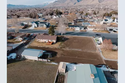 252 E Center St, Lindon, UT 84042 - Photo 4