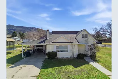 202 E 300 N, Manti, UT 84642 - Photo 2