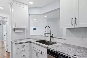 550 S 400 E, Salt Lake City, UT 84111 - Photo 8