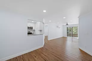 550 S 400 E, Salt Lake City, UT 84111 - Photo 4