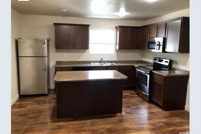 206 N 750 E, Vineyard, UT 84059 - Photo 10