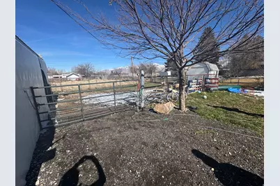 576 W 200 S, Tooele, UT 84074 - Photo 12