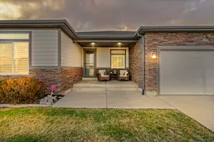 1168 W Tivoli Wy, Syracuse, UT 84075 - Photo 2
