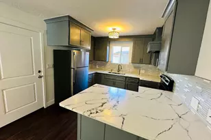 4930 W Shooting Star Ave, West Jordan, UT 84081 - Photo 38