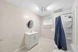 1650 E Budding Dr, Sandy, UT 84092 - Photo 24