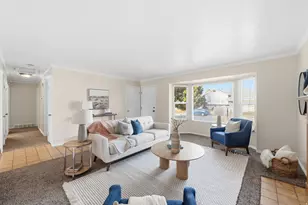 1650 E Budding Dr, Sandy, UT 84092 - Photo 2