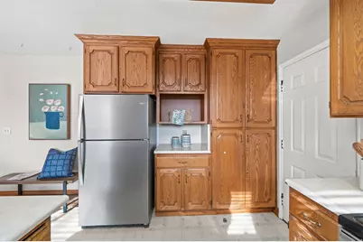 1650 E Budding Dr, Sandy, UT 84092 - Photo 8