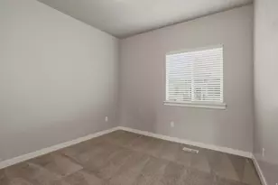 5377 W Mount Gibbs Pl, Herriman, UT 84096 - Photo 18