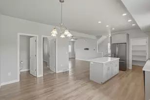 5377 W Mount Gibbs Pl, Herriman, UT 84096 - Photo 10