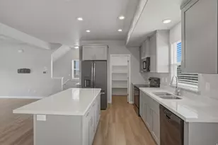 5377 W Mount Gibbs Pl, Herriman, UT 84096 - Photo 12