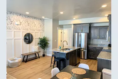 150 W Seasons Ln #4, Garden City, UT 84028 - Photo 2