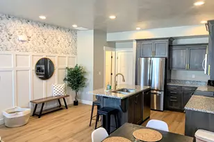 150 W Seasons Ln, Garden City, UT 84028 - Photo 2