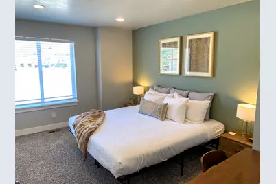 150 W Seasons Ln #4, Garden City, UT 84028 - Photo 8