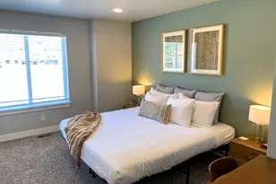 150 W Seasons Ln, Garden City, UT 84028 - Photo 8