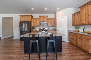 2542 S 2200 W, West Haven, UT 84401 - Photo 6