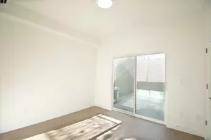 2085 N Main St, Sunset, UT 84015 - Photo 2