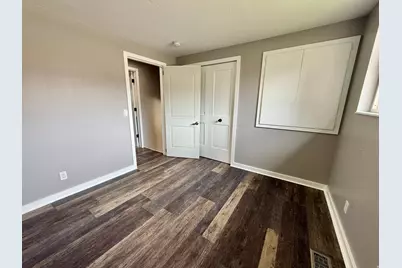 6784 S 1530 E, Cottonwood Heights, UT 84121 - Photo 32