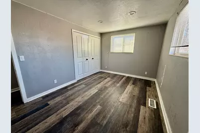 6784 S 1530 E, Cottonwood Heights, UT 84121 - Photo 28