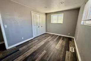 6784 S 1530 E, Cottonwood Heights, UT 84121 - Photo 28