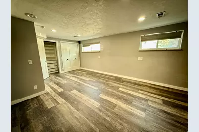 6784 S 1530 E, Cottonwood Heights, UT 84121 - Photo 18
