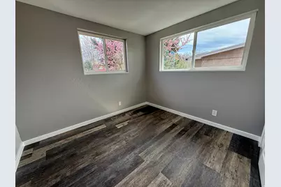 6784 S 1530 E, Cottonwood Heights, UT 84121 - Photo 26