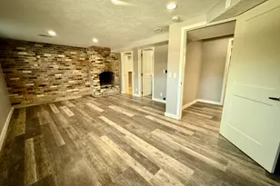 6784 S 1530 E, Cottonwood Heights, UT 84121 - Photo 16