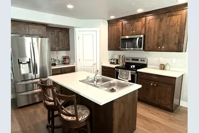 969 N Apple Seed Ln, Santaquin, UT 84655 - Photo 2
