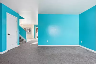 668 E 2000 S, Clearfield, UT 84015 - Photo 10