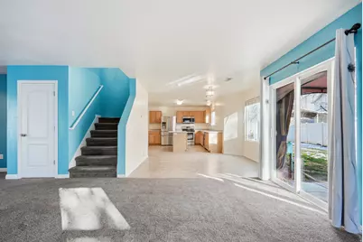 668 E 2000 S, Clearfield, UT 84015 - Photo 8