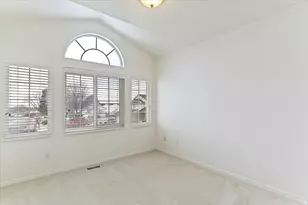 2254 W 5650 S, Roy, UT 84067 - Photo 16