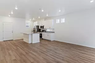 295 E Kanab Creek Dr, Saratoga Springs, UT 84045 - Photo 4