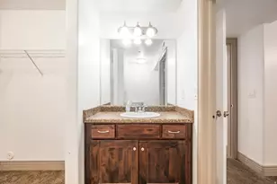 8278 S Resaca Dr, Sandy, UT 84070 - Photo 14