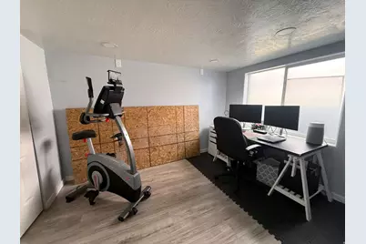 8519 S 6430 W, West Jordan, UT 84081 - Photo 16