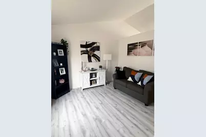 8519 S 6430 W, West Jordan, UT 84081 - Photo 6