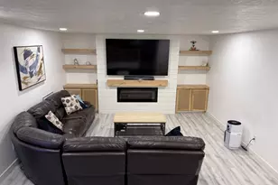 8519 S 6430 W, West Jordan, UT 84081 - Photo 6