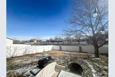 8519 S 6430 W, West Jordan, UT 84081 - Photo 20
