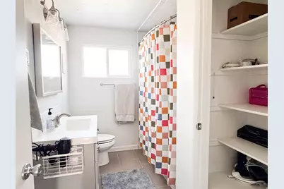 375 E 10560 S, Sandy, UT 84070 - Photo 12