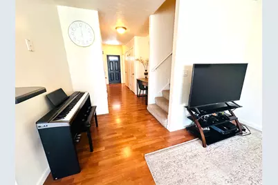 264 E Rockingham Ct S, Salt Lake City, UT 84115 - Photo 10