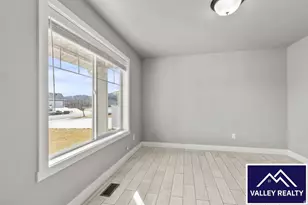 873 E 675 N, Wellsville, UT 84339 - Photo 4