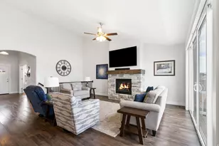 4868 N Canaan Peak Dr, Eagle Mountain, UT 84005 - Photo 14