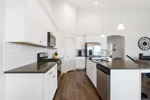 4868 N Canaan Peak Dr, Eagle Mountain, UT 84005 - Photo 10