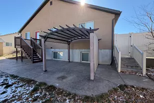 6092 W Haven Ridge Way, West Valley, UT 84128 - Photo 2