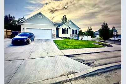 827 N 200 W, Tooele, UT 84074 - Photo 2