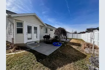 2138 W Craig Ln S, Syracuse, UT 84075 - Photo 20