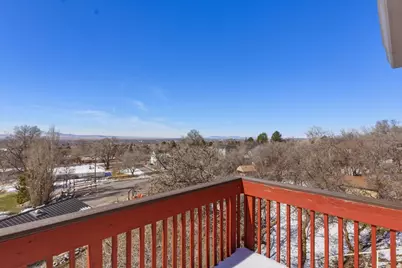 384 S Eastoaks E #5, Fruit Heights, UT 84037 - Photo 2